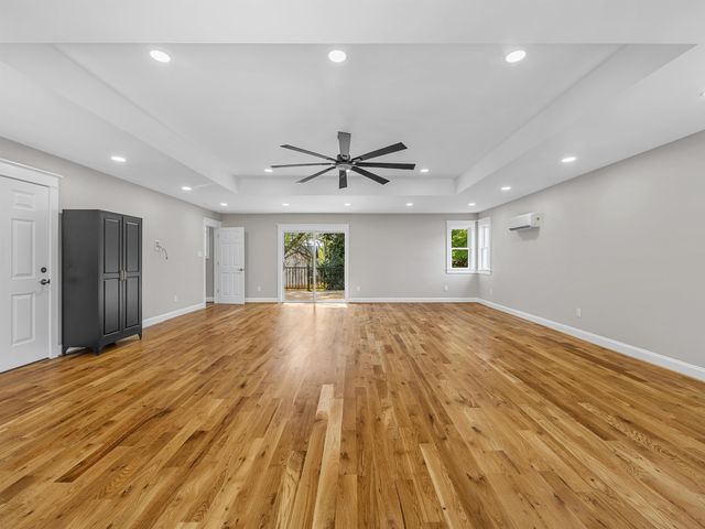 100 Brandon Drive, Spartanburg, SC 29303