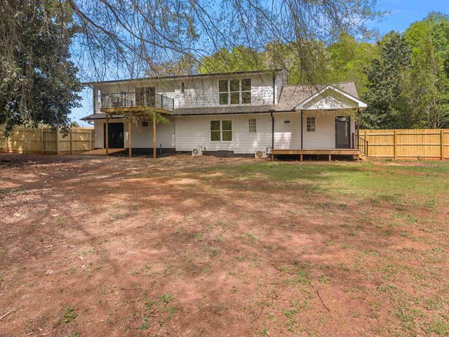 100 Brandon Drive, Spartanburg, SC 29303
