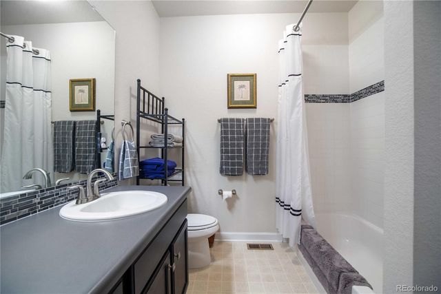 25536 E 1st Avenue, Aurora, CO 80018