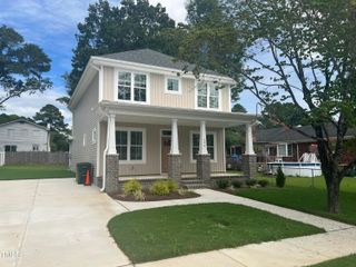 408 W Stallings Street, Clayton, NC 27520