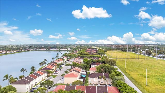 13909 SW 178th St 1, Miami, FL 33177