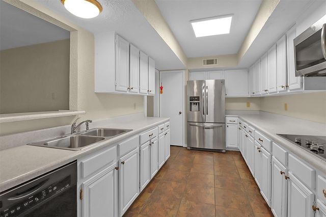 1304 Ward Road 5, Baytown, TX 77520