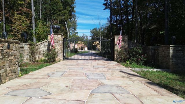 3899 Hidden Cove Drive, Cedar Bluff, AL 35959