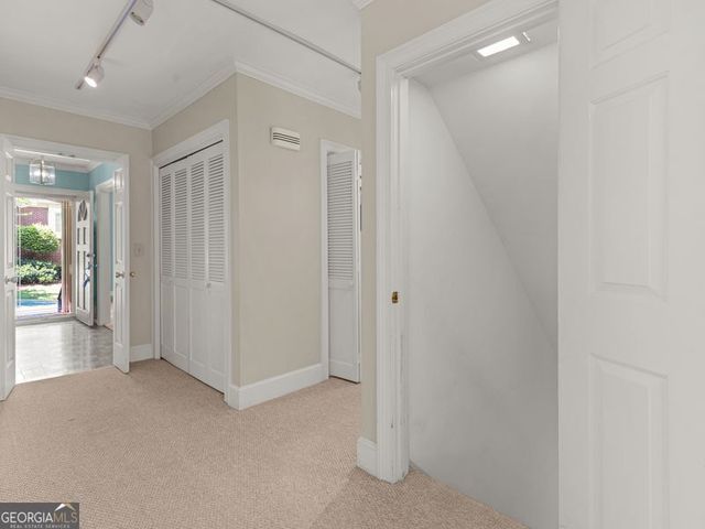 6 Downshire Lane, Decatur, GA 30033
