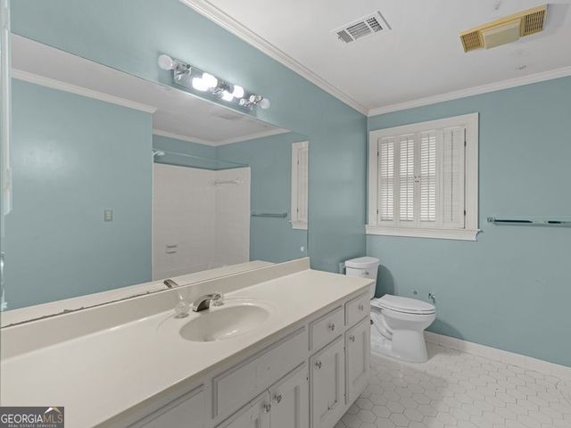 6 Downshire Lane, Decatur, GA 30033