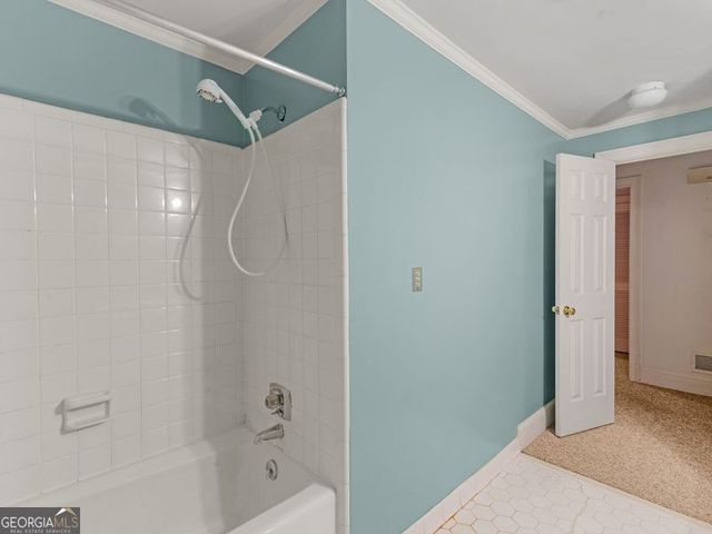 6 Downshire Lane, Decatur, GA 30033