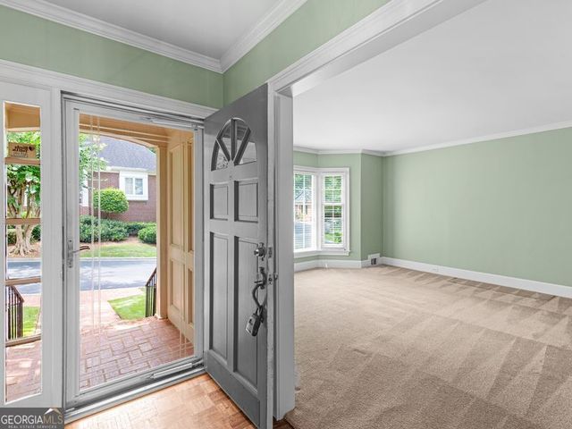 6 Downshire Lane, Decatur, GA 30033