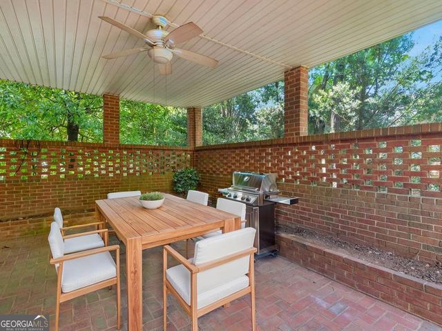 6 Downshire Lane, Decatur, GA 30033
