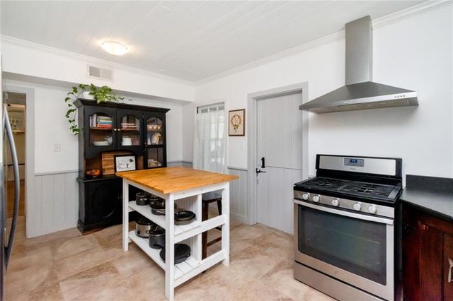 270 Del Barco Drive, Mobile, AL 36607