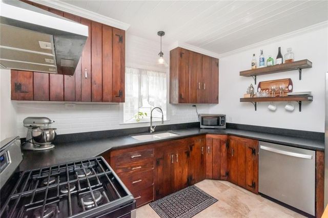 270 Del Barco Drive, Mobile, AL 36607