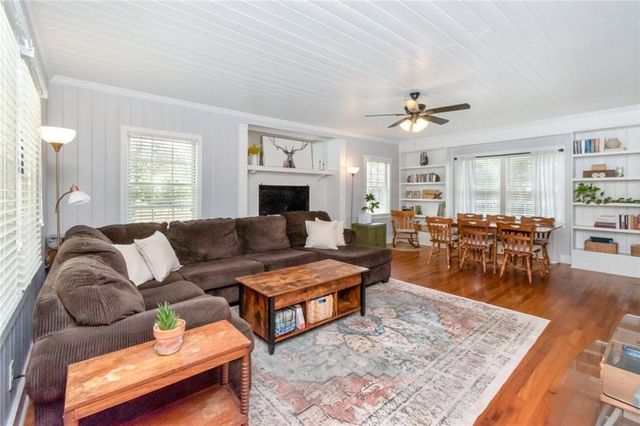 270 Del Barco Drive, Mobile, AL 36607