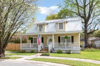 270 Del Barco Drive, Mobile, AL 36607