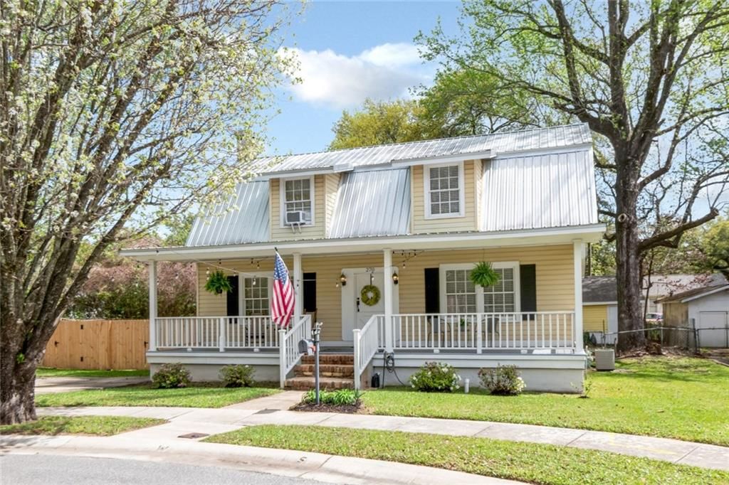 270 Del Barco Drive, Mobile, AL 36607