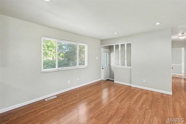 2125 Collier Drive, Florissant, MO 63031