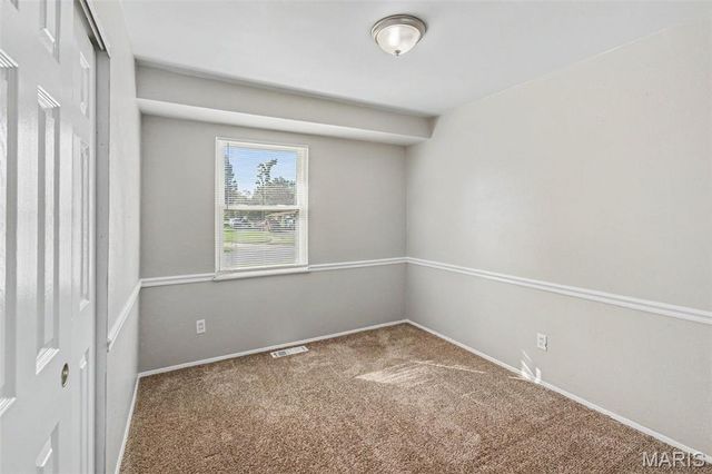 2125 Collier Drive, Florissant, MO 63031