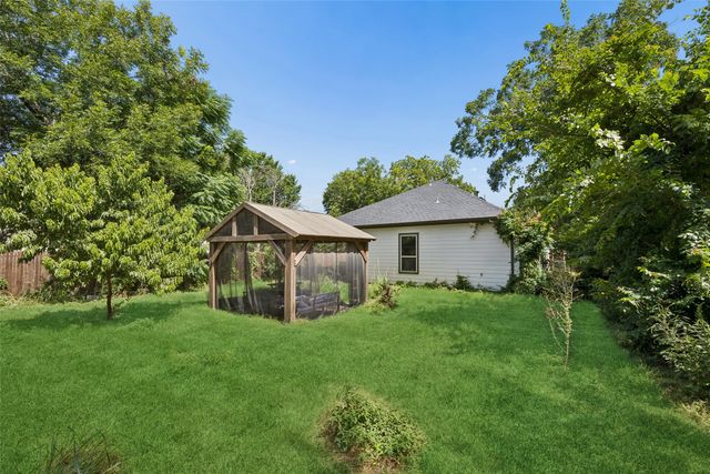4030 Gilmore Street, Fort Worth, TX 76111