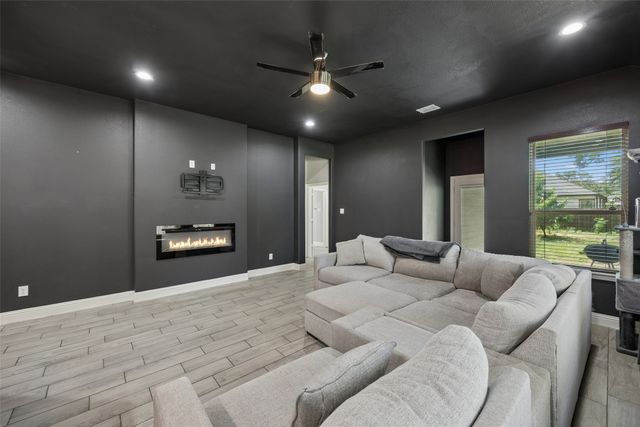 4030 Gilmore Street, Fort Worth, TX 76111