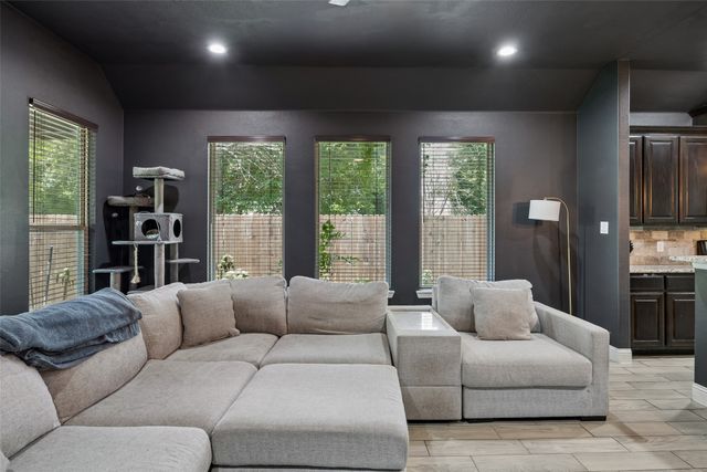 4030 Gilmore Street, Fort Worth, TX 76111