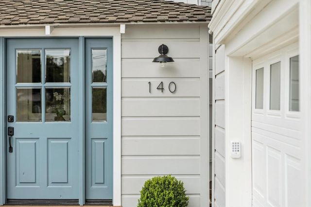 140 Wienke Way, Moss Beach, CA 94038