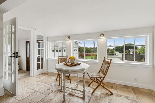 140 Wienke Way, Moss Beach, CA 94038