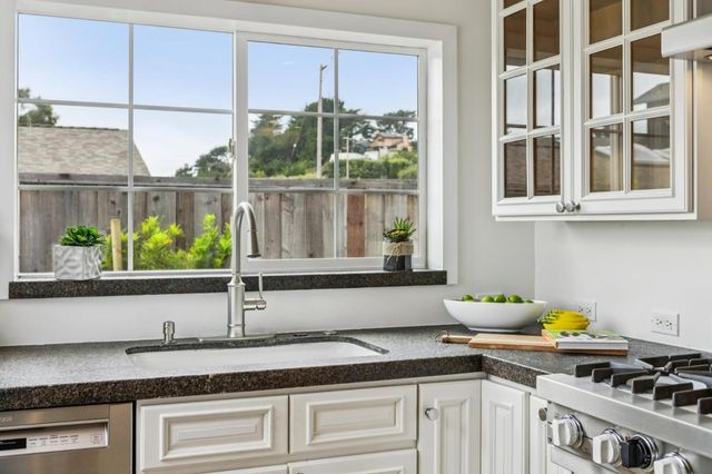 140 Wienke Way, Moss Beach, CA 94038