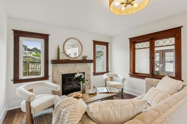 140 Wienke Way, Moss Beach, CA 94038