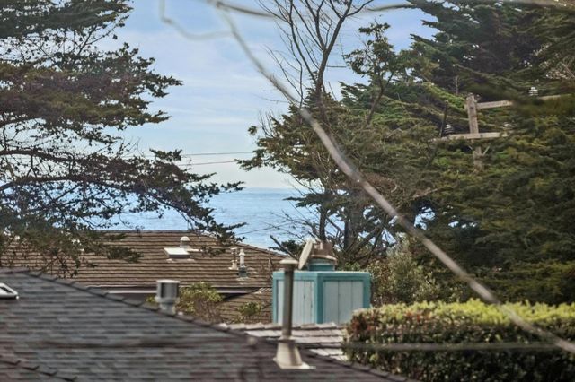 140 Wienke Way, Moss Beach, CA 94038