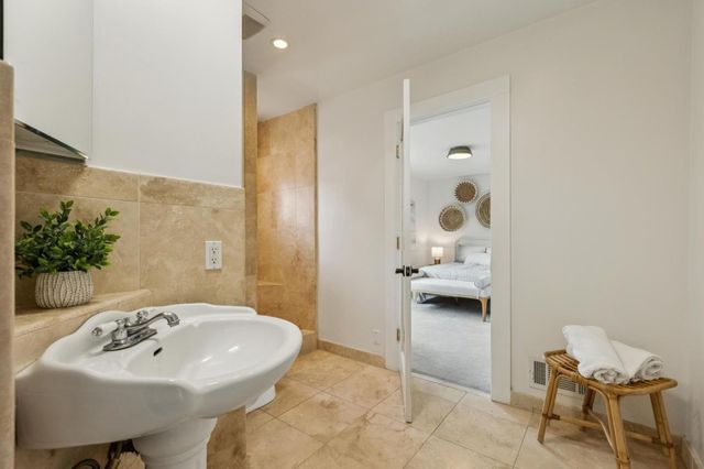 140 Wienke Way, Moss Beach, CA 94038