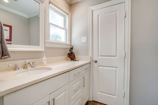 10739 Saint Lazare Drive, Dallas, TX 75229