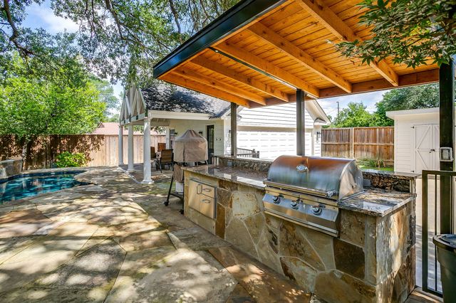 10739 Saint Lazare Drive, Dallas, TX 75229