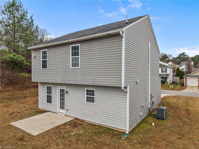 1482 Hammermill Lane, Kernersville, NC 27284