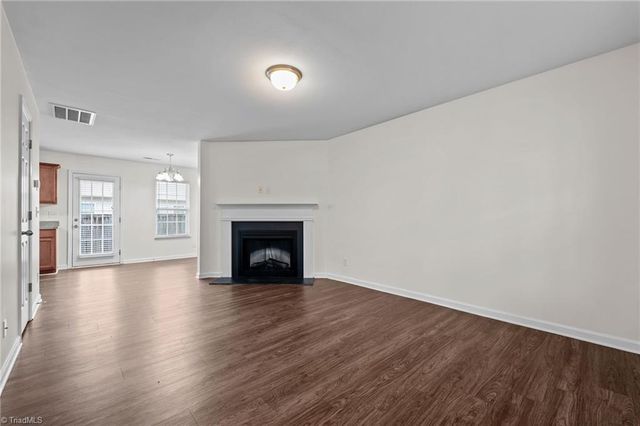 1482 Hammermill Lane, Kernersville, NC 27284