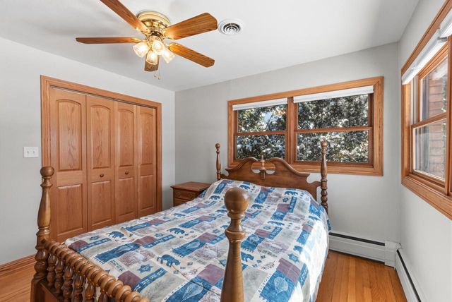 1608 Menomonee AVENUE, South Milwaukee, WI 53172