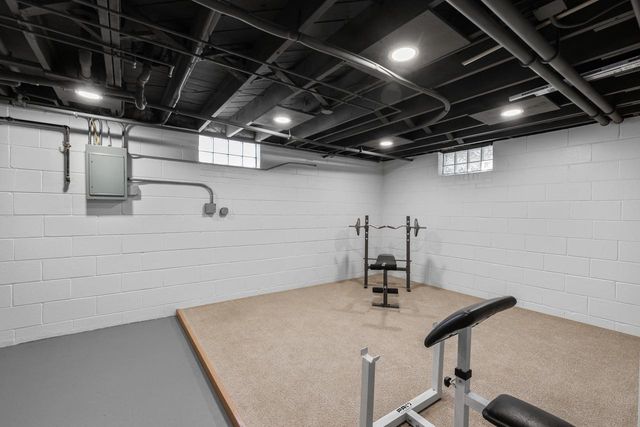 1608 Menomonee AVENUE, South Milwaukee, WI 53172