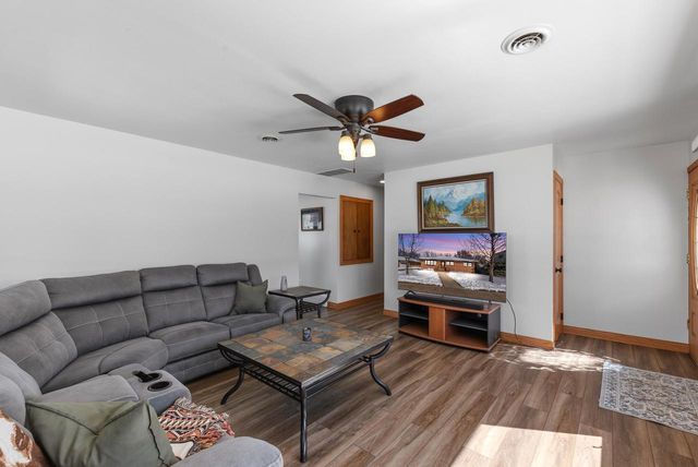 1608 Menomonee AVENUE, South Milwaukee, WI 53172