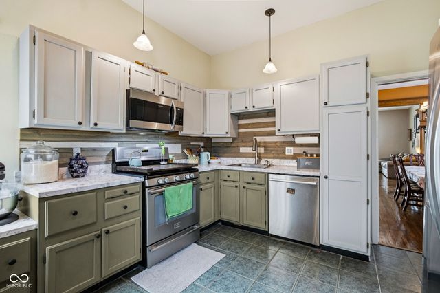 233 N Conde Street, Tipton, IN 46072