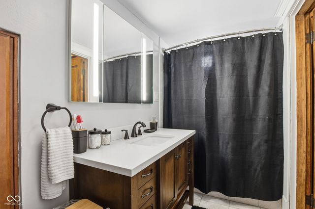 233 N Conde Street, Tipton, IN 46072