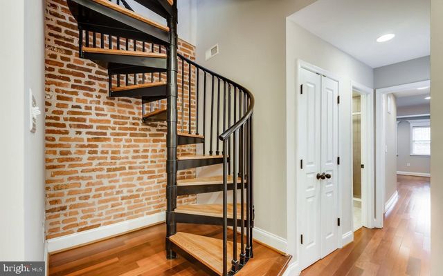 130 W OSTEND ST, Baltimore, MD 21230