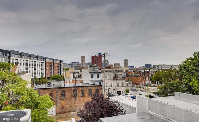 130 W OSTEND ST, Baltimore, MD 21230