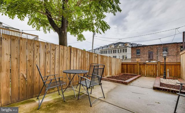 130 W OSTEND ST, Baltimore, MD 21230