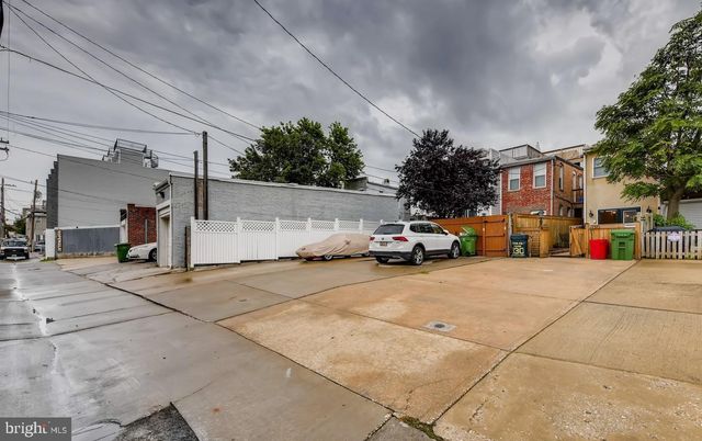 130 W OSTEND ST, Baltimore, MD 21230