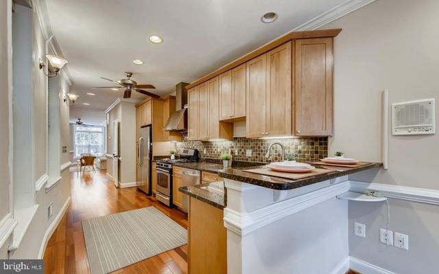 130 W OSTEND ST, Baltimore, MD 21230