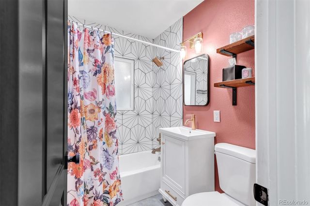 3243 S Fairfax Street, Denver, CO 80222