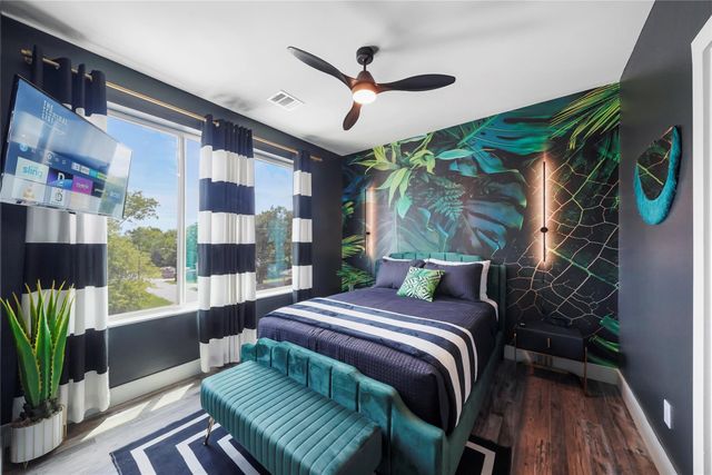 4703 Ward Street, Houston, TX 77021