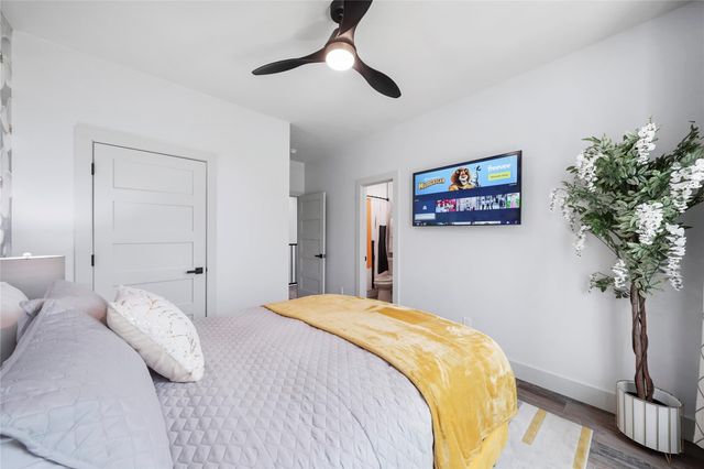 4703 Ward Street, Houston, TX 77021