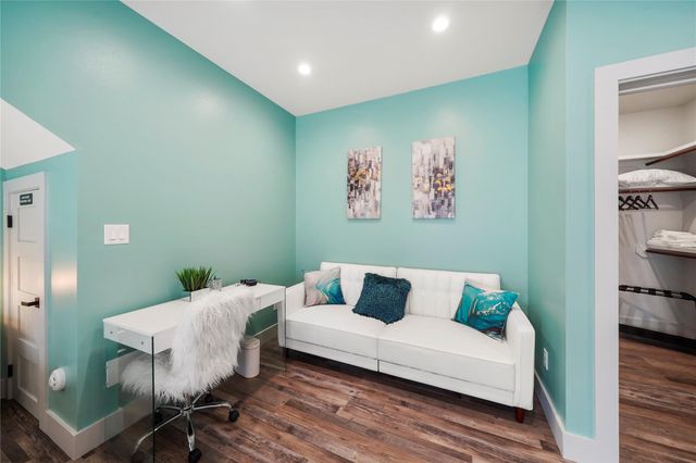 4703 Ward Street, Houston, TX 77021