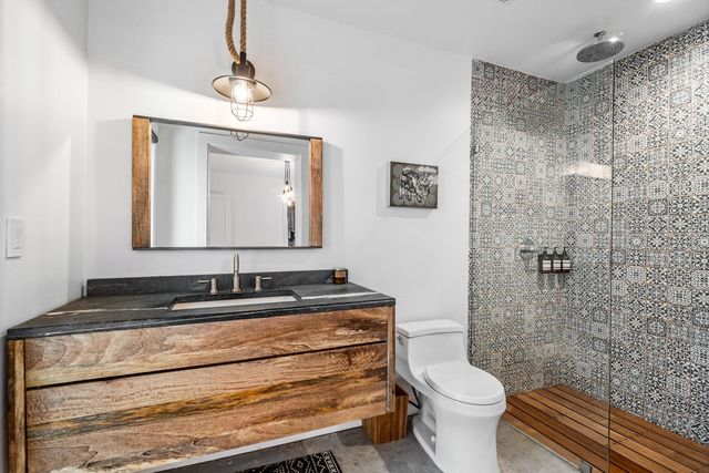 245 30th Street, West Palm Beach, FL 33407