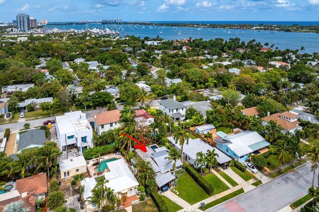 245 30th Street, West Palm Beach, FL 33407