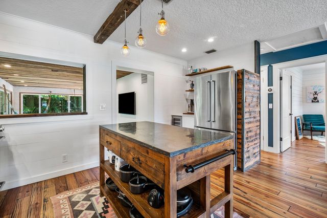 245 30th Street, West Palm Beach, FL 33407