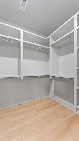 3 Stoneleigh Lane, Bella Vista, AR 72715